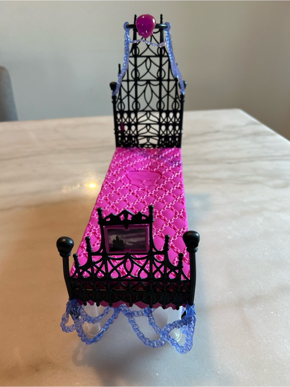 Monster High Spectra Vondergeist Floating Bed Playset Replacement - Like New